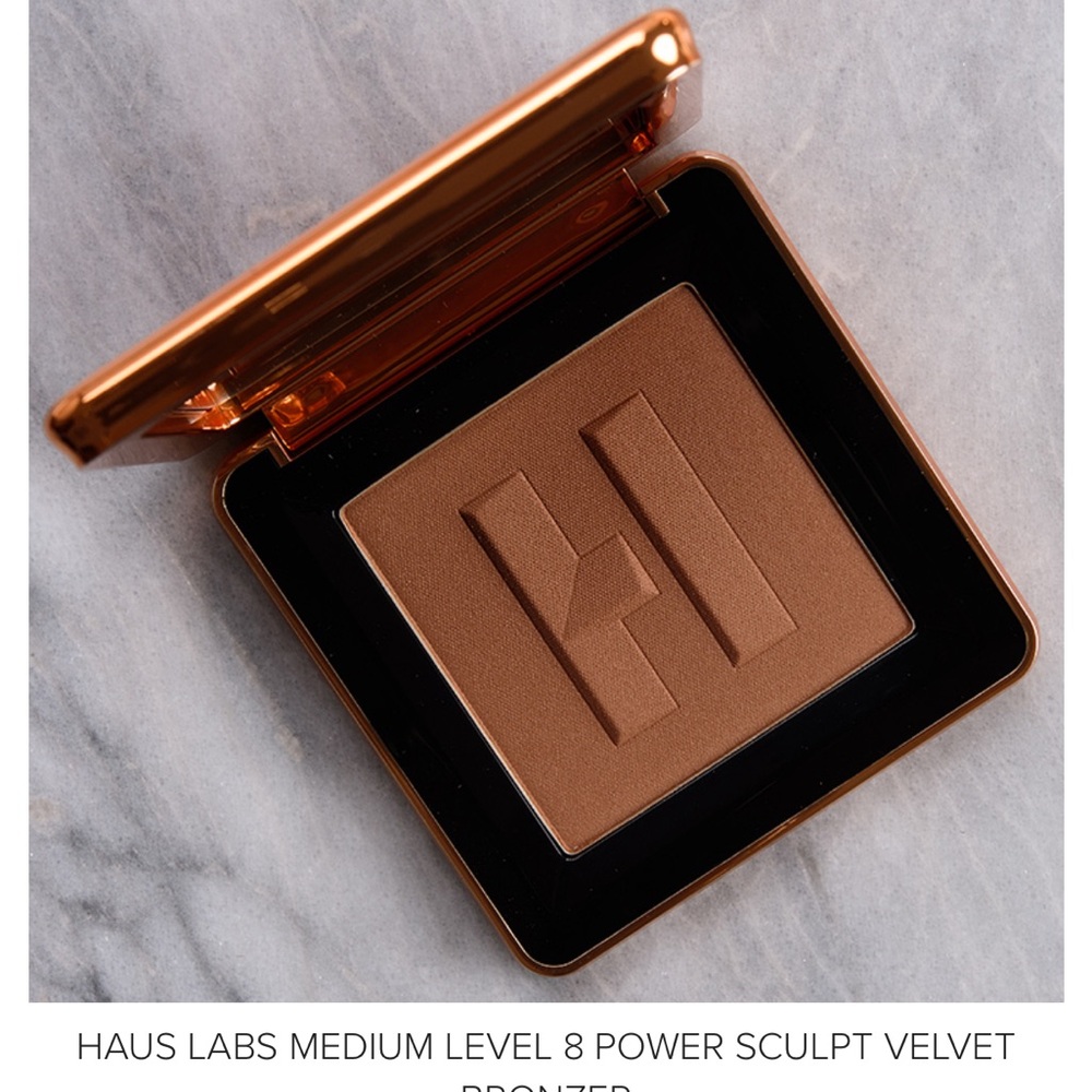 Haus Labs ‘Medium Level 8’ Velvet Bronzer